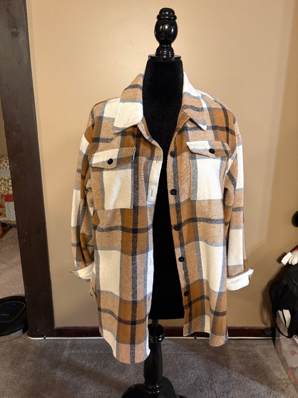 Tan flannel top - Picture 1 of 1